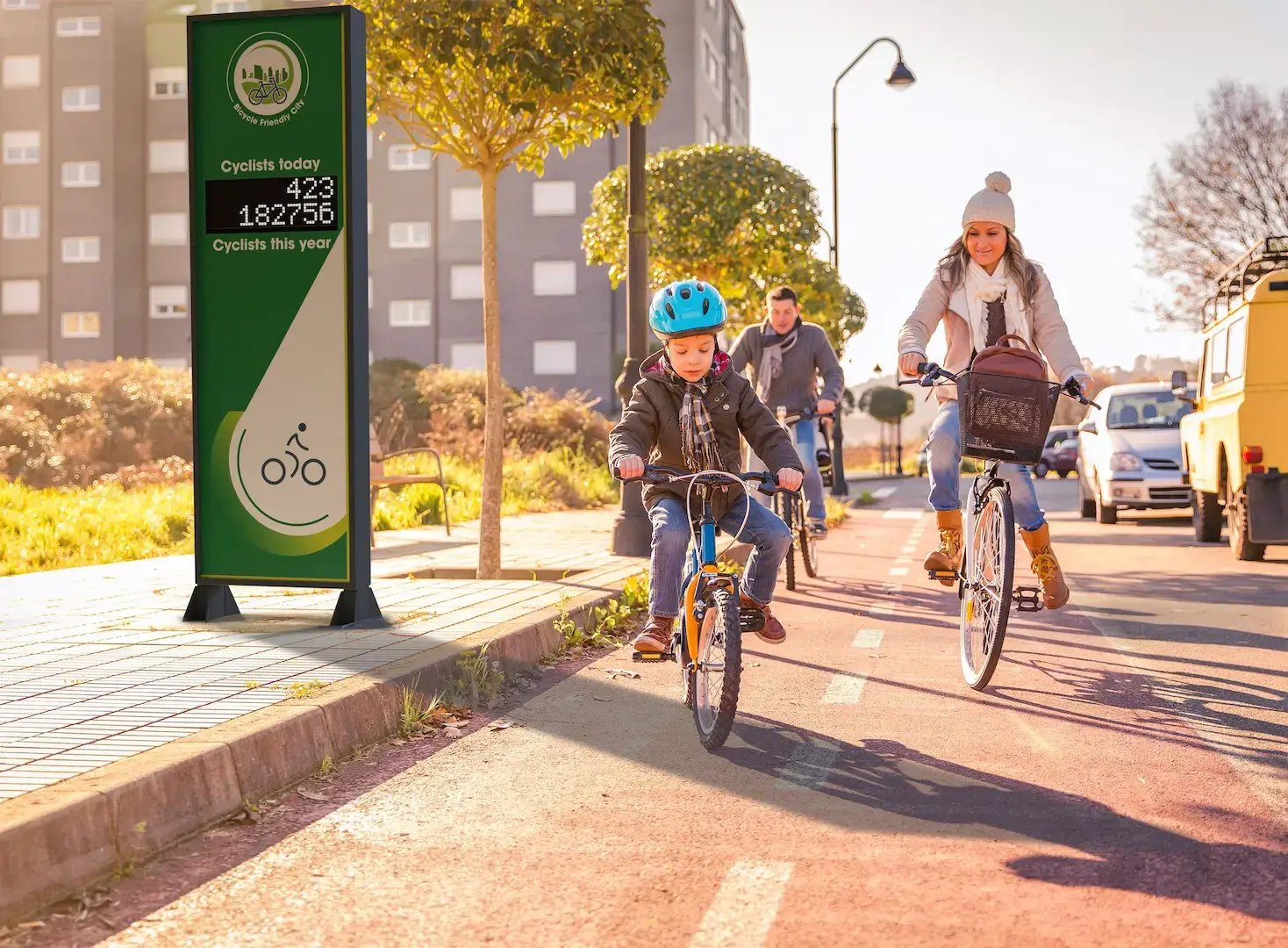 Il display per il conteggio dei cicli di luce Eco-DISPLAY è il vostro alleato di comunicazione in città.